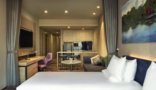 Deluxe Twin Room with City View