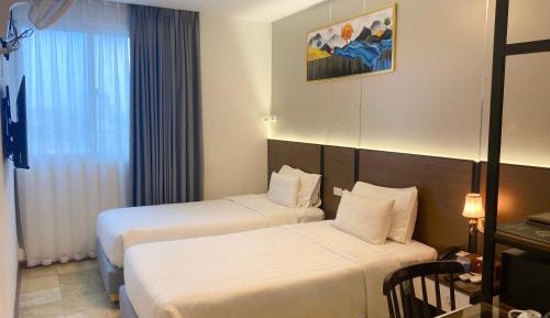 Superior Twin Room