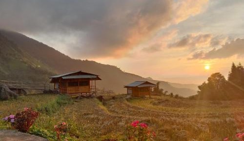Double Room with Mountain View