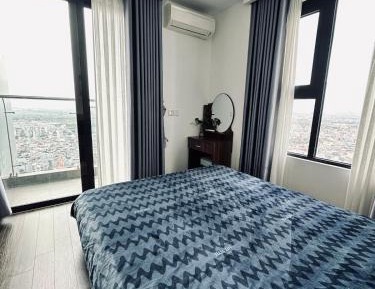 Two-Bedroom Apartment with Balcony