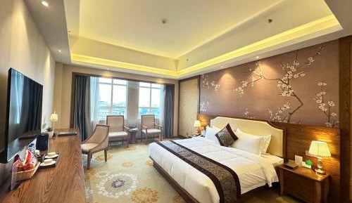 Standard King Room