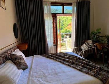 Double Room with Balcony (2 Adults + 1 Child)