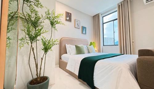 Deluxe Double Room with Castle View