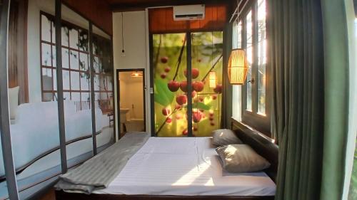 King Room with Lake View