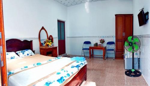 Large Double Room