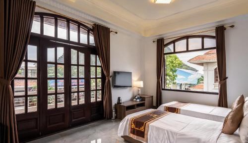 Twin Room