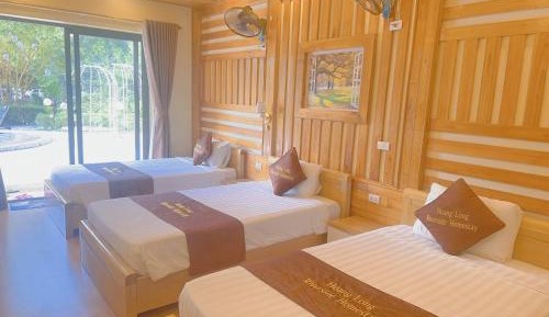 Triple Room with Mountain View