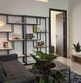 One-Bedroom Apartment with Balcony