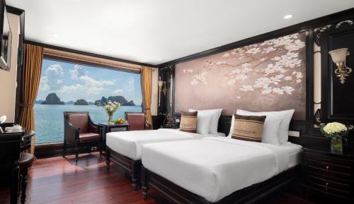 Elegant Suite With Private Balcony - 2 Days 1 Night