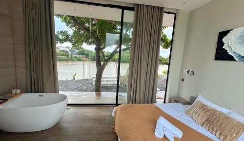 King Room with Pool View