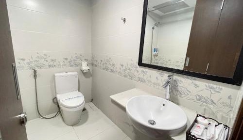 Twin Room with View