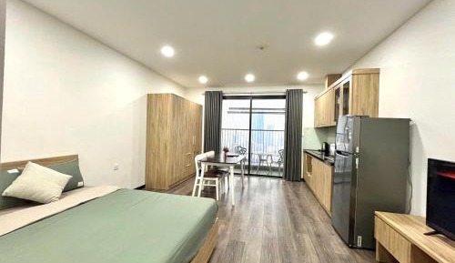 Studio Apartment with One Double Bed
