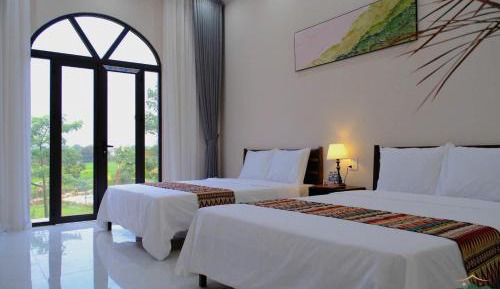Deluxe Queen Room with Two Queen Beds