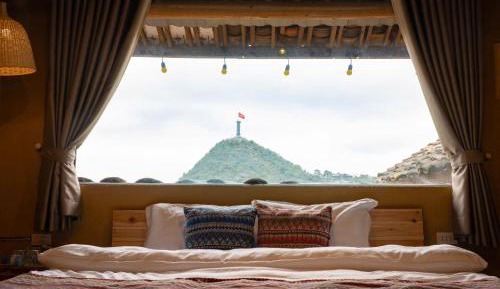 King Room with Mountain View