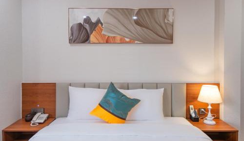 Superior King Room