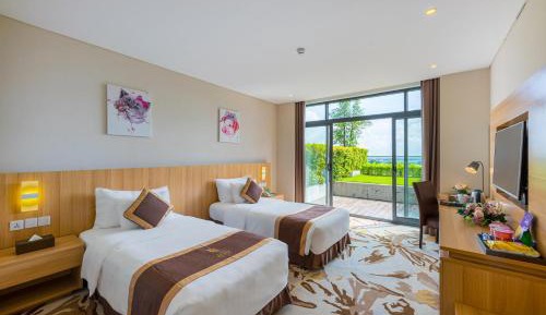 Standard Twin Room with Garden View