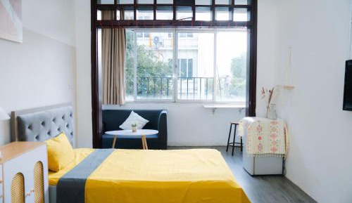 Twin Room with City View