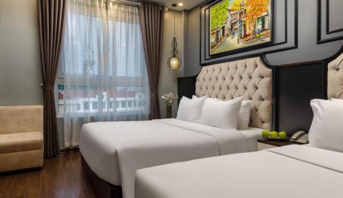 Deluxe Family Room