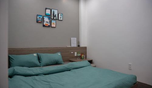 Queen Room