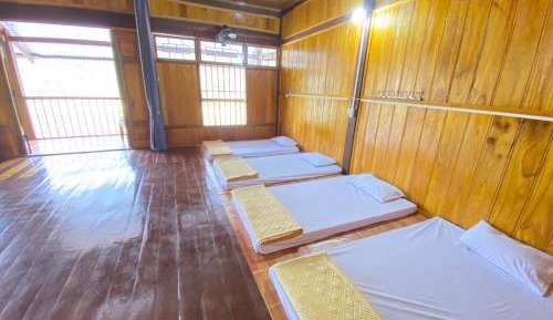 Bunk Bed in Mixed Dormitory Room