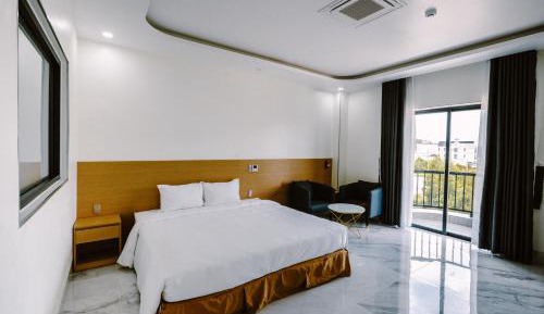 Standard King Room