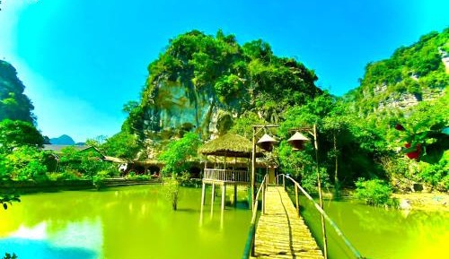 Bungalow - Water Front 