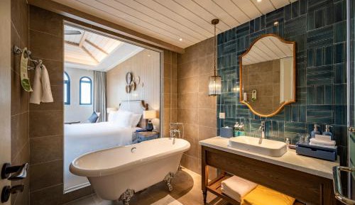 Villa 2 BR Private Pool - King+Twin