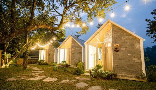 One-Bedroom Bungalow