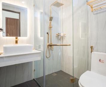 Deluxe Double or Twin Room with Balcony