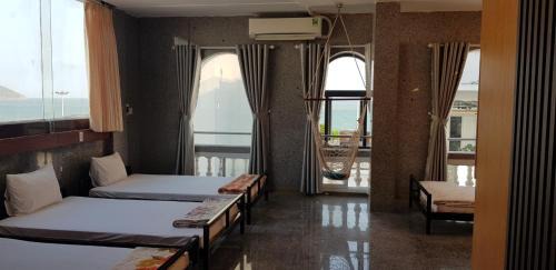 Family Room with Sea View