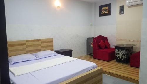 Large Double Room