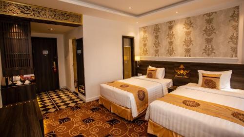 Deluxe Double or Twin Room with Balcony