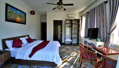 Deluxe Double Room with Balcony