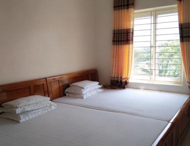 Double or Twin Room with Mountain View
