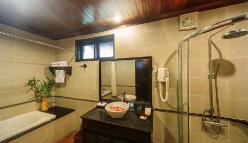Grand Deluxe with River View