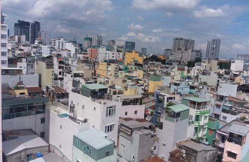 Downtown Ho Chi Minh City Hotel | RedDoorz @ Pham Ngu Lao Street 3