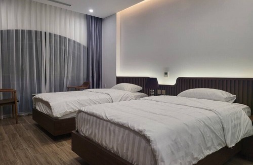 Hai Phong Hotel | Hong Ngoc Dragon Hotel