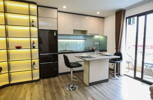 Cong Vi Apartment | Hibiki Apartment 402